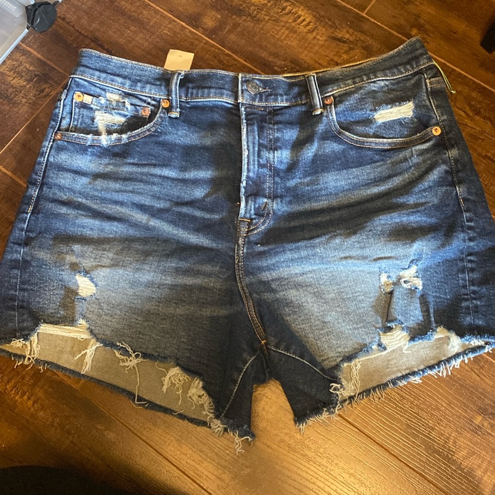 NWT Mom Jeans Shorts